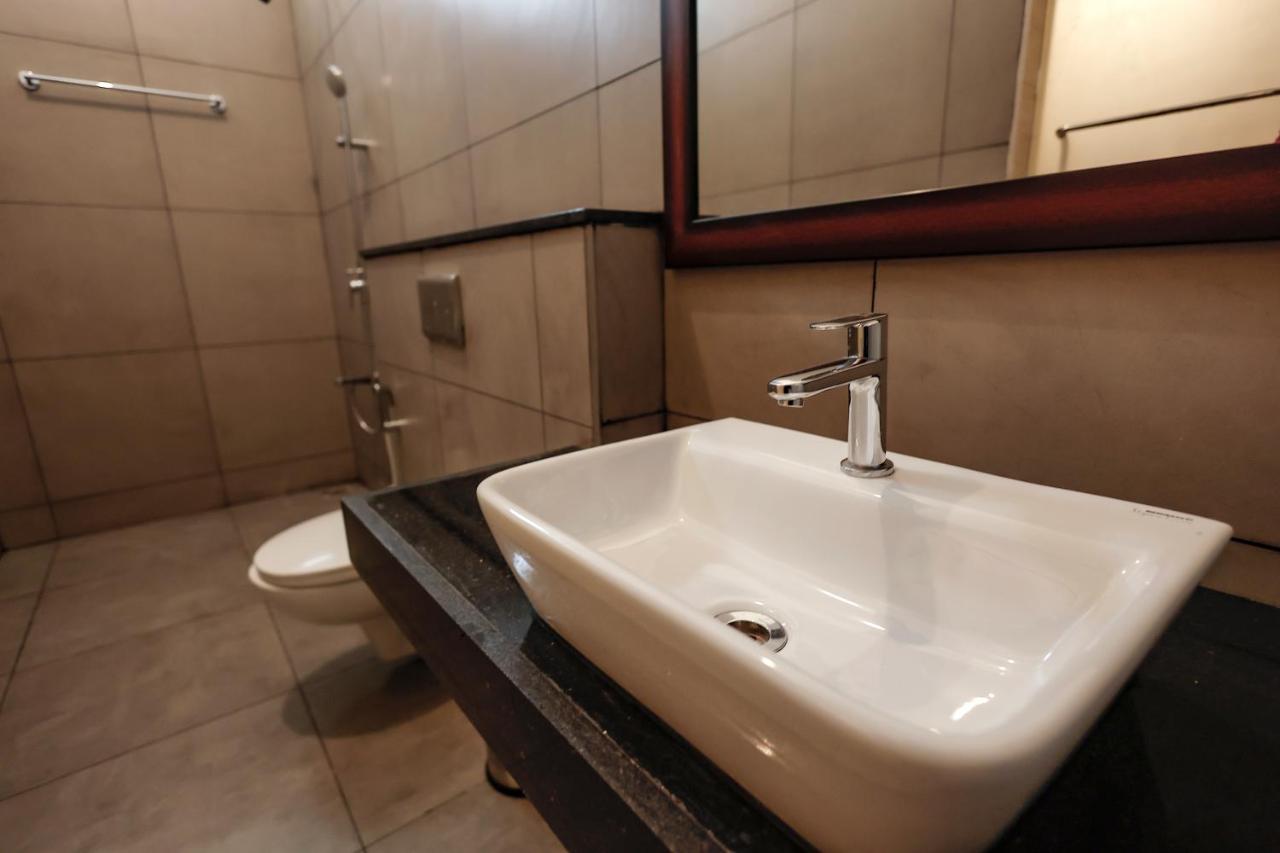 Falcon Suites Whitefield Бангалор Екстериор снимка